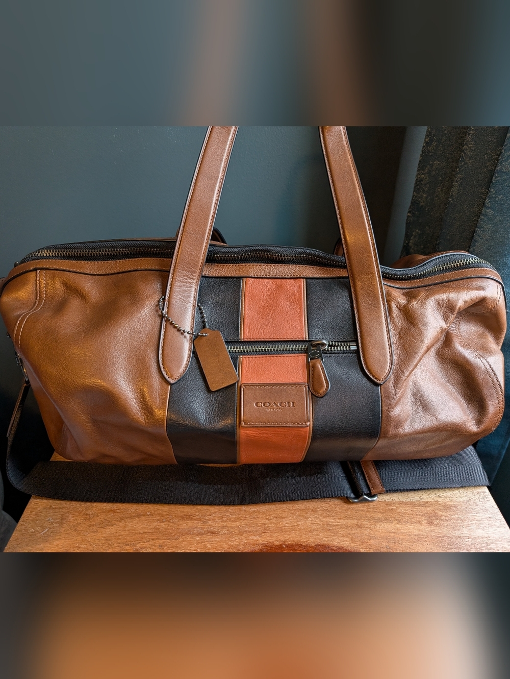 Coach Metropolitan Soft Gym Bag With Varsity Stripes -Browns